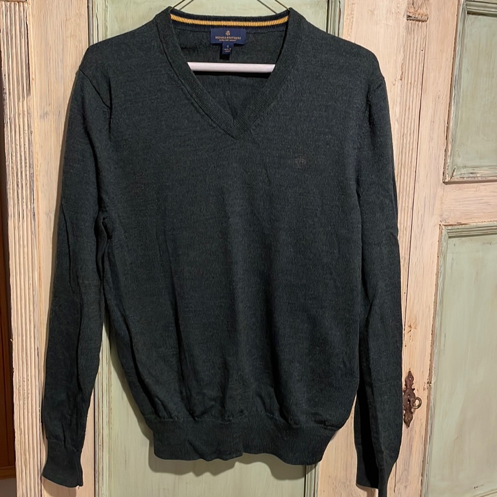 Deep green Brooks Brothers v-neck sweater